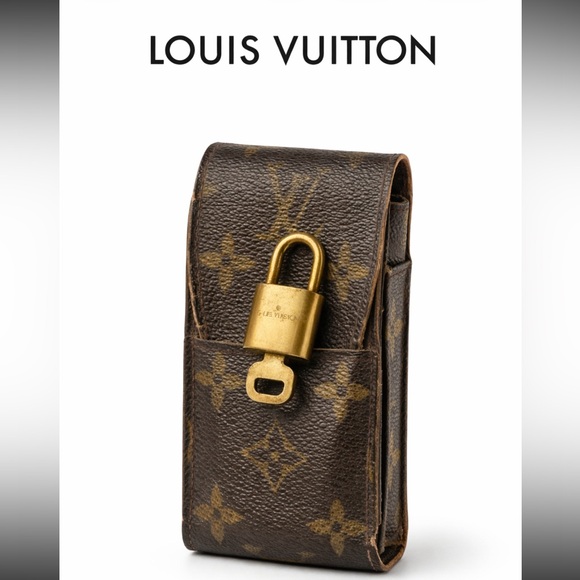 LV Lock And Key 🔐 - Picture 1 of 1